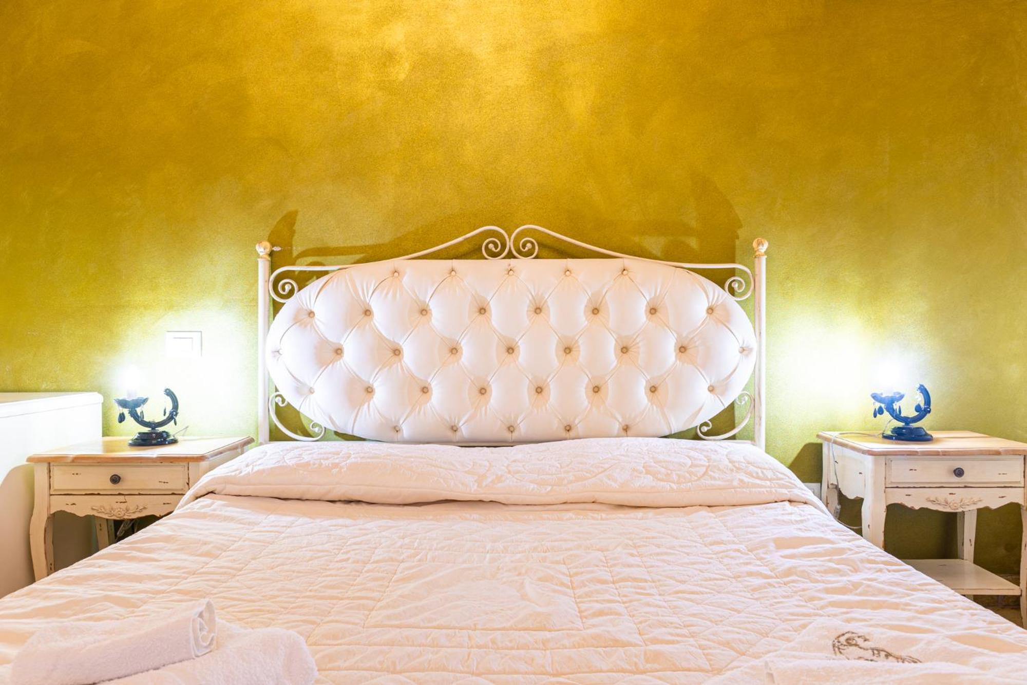 Palazzo Aurora Bed and Breakfast Alezio Exteriör bild